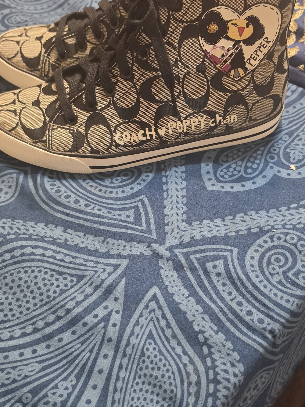 Coach High Top Sneaker in Signature Canvas - Black/White - Picture 4 of 5